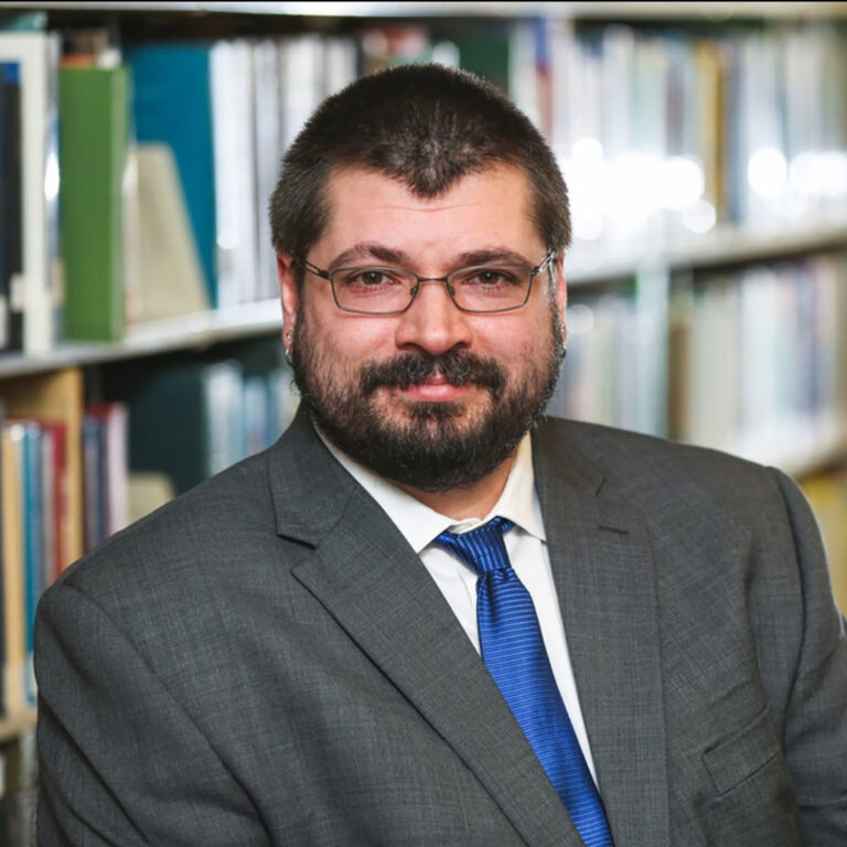 Aaron Kinzel headshot