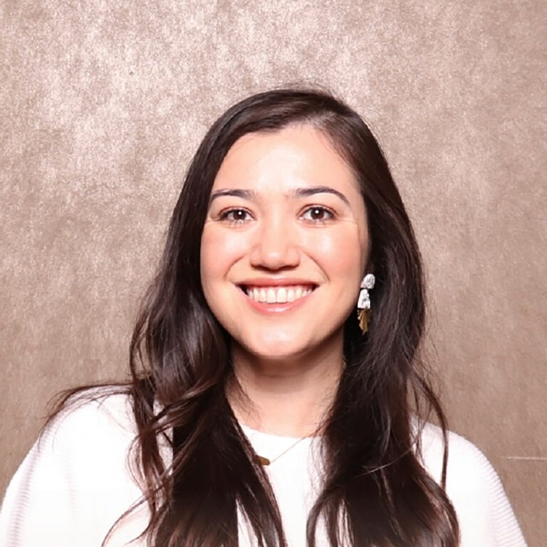 Roxanne Garza headshot