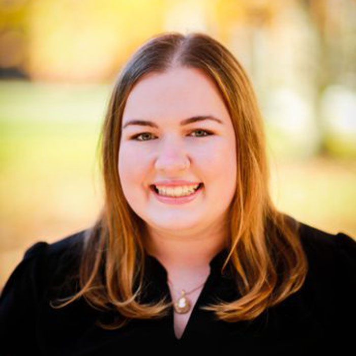 Charlotte Pierce headshot